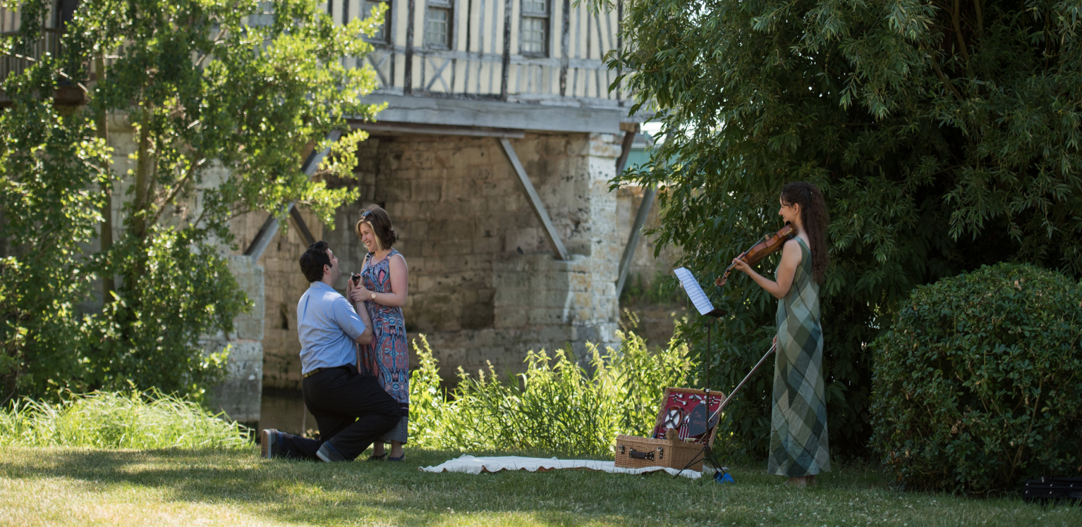 Reid’s Romantic Picnic and Surprise Proposal to Vanessa!